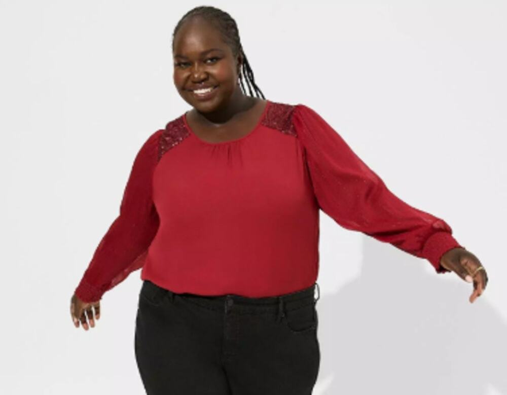 Torrid 2 Women 2x 18/20 Red Georgette with Sequin Trim Blouse Holiday
